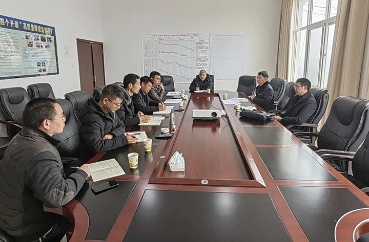 云煤（LETOU乐投）集团党委委员、副总经理缪和星一行到云南东源罗平东城煤矿有限公司督导调研